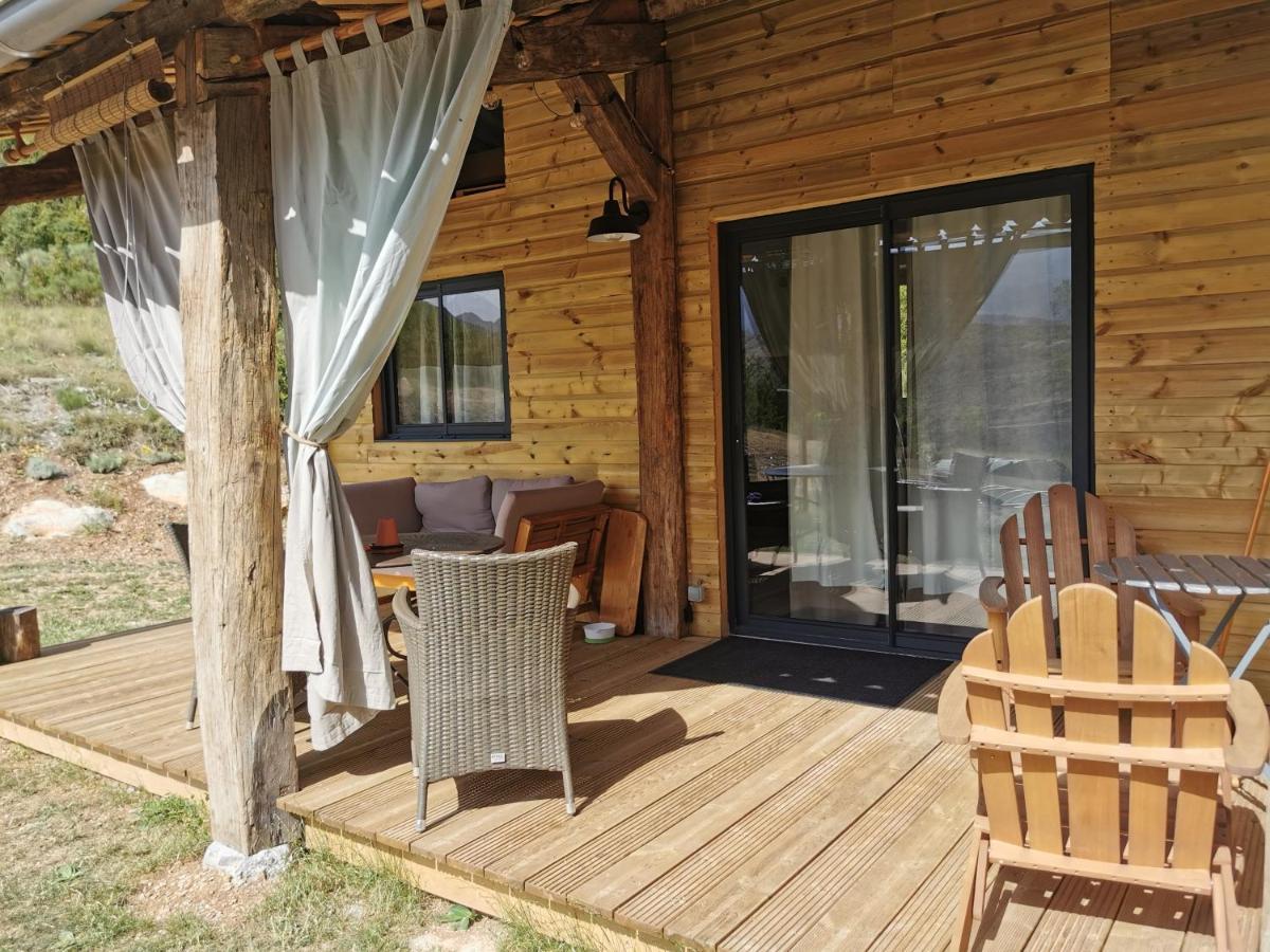 La Peyregoune, logement en pleine nature Blieux Extérieur photo
